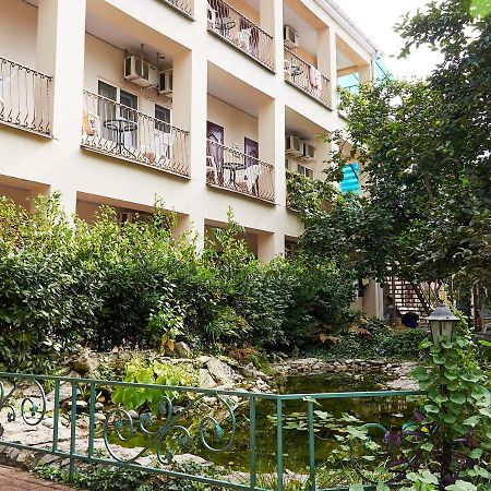 Hotel Marco Club Gagra Exterior foto