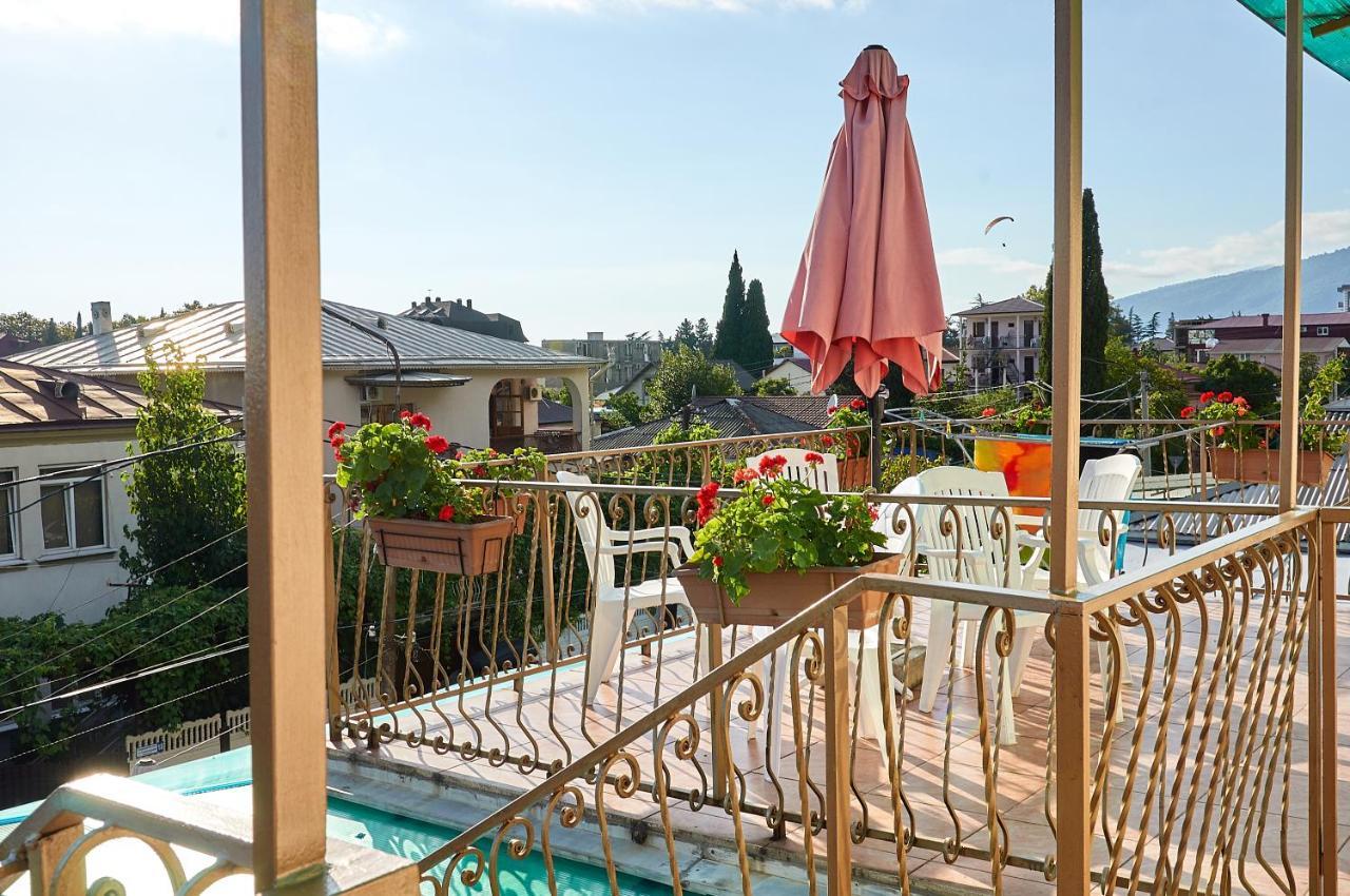 Hotel Marco Club Gagra Exterior foto