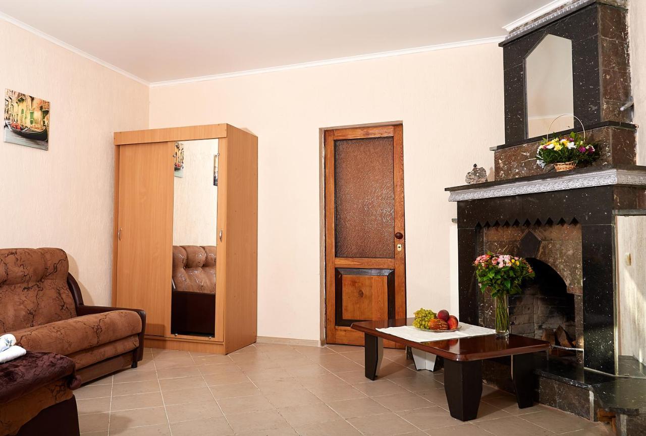 Hotel Marco Club Gagra Exterior foto